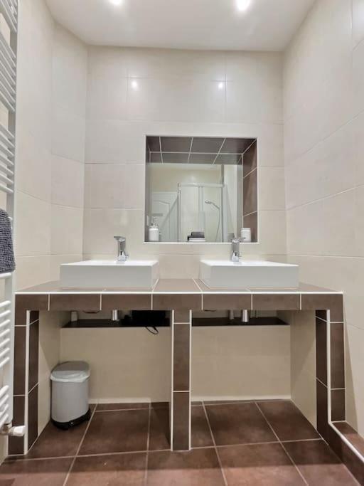 Appartement Au Jasmin De Miss K à Bourg-en-Bresse Extérieur photo
